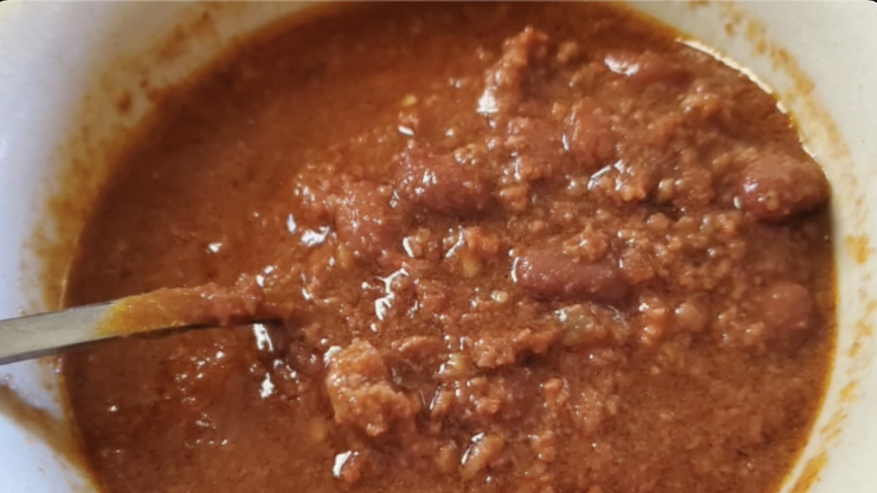 Chili canning time.